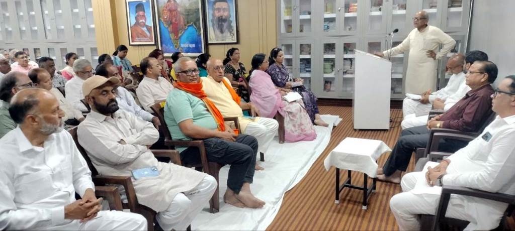 Preparations for Shri Surabhi Gau Mahayagya and Shrimad Gau Bhagwat Katha continue vigorously responsibilities assigned during a meeting